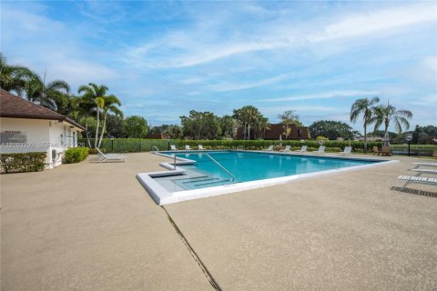 Copropriété à vendre à Davie, Floride: 3 chambres, 153.66 m2 № 2407877 - photo 28