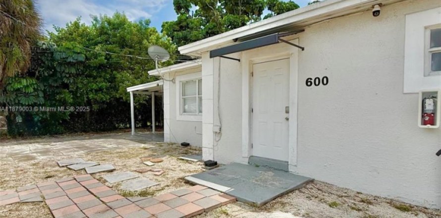 Apartamento en Miami, Florida 1 dormitorio, 69.68 m2 № 1921500