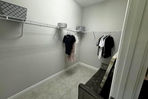 Apartment in Vero Beach, Florida 2 bedrooms, 145.95 sq.m. № 2083271 - photo 24