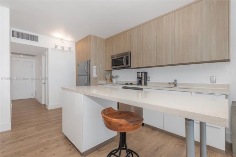 Снять в аренду кондоминиум в Майами-Бич, Флорида 55.74м2, № 1943963 - фото 29