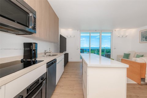 Снять в аренду кондоминиум в Майами-Бич, Флорида 55.74м2, № 1943963 - фото 6