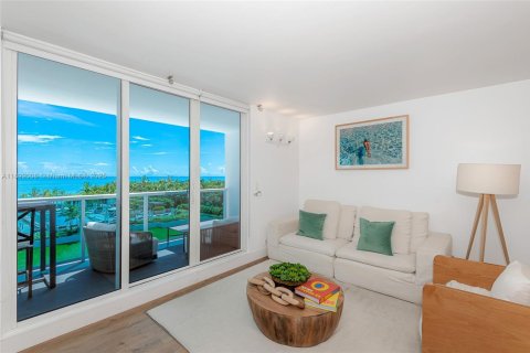 Снять в аренду кондоминиум в Майами-Бич, Флорида 55.74м2, № 1943963 - фото 25