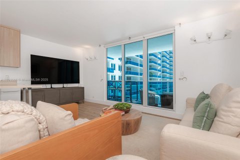 Снять в аренду кондоминиум в Майами-Бич, Флорида 55.74м2, № 1943963 - фото 23