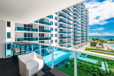 Снять в аренду кондоминиум в Майами-Бич, Флорида 55.74м2, № 1943963 - фото 19