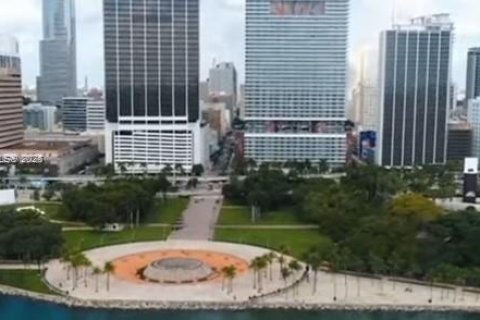 Снять в аренду кондоминиум в Майами, Флорида 1 спальня, 74.32м2, № 1958180 - фото 14