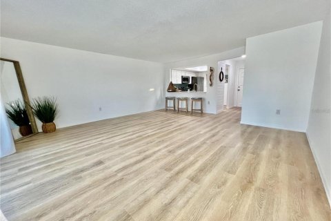 Купить кондоминиум в Сарасота, Флорида 4 комнаты, 90.77м2, № 1803008 - фото 8