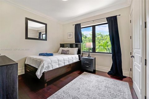 Casa en alquiler en Coral Gables, Florida, 6 dormitorios, 395.21 m2 № 2026337 - foto 22