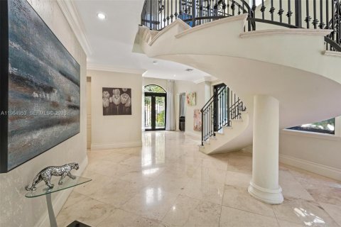 Casa en alquiler en Coral Gables, Florida, 6 dormitorios, 395.21 m2 № 2026337 - foto 17