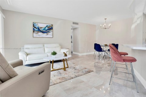 Condominio en alquiler en Delray Beach, Florida, 2 dormitorios, 78.97 m2 № 1942161 - foto 15