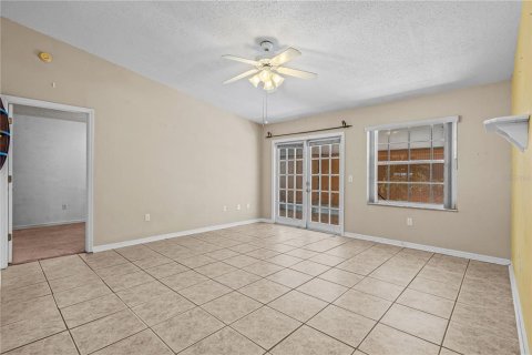 Villa ou maison à vendre à Port Orange, Floride: 3 chambres, 115.48 m2 № 2431921 - photo 8
