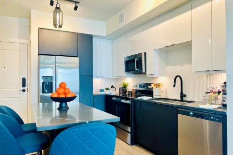 Apartment in West Palm Beach, Florida 1 bedroom, 62.43 sq.m. № 1176984 - photo 1