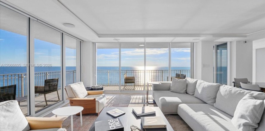 Condo in Key Biscayne, Florida, 3 bedrooms № 2339915