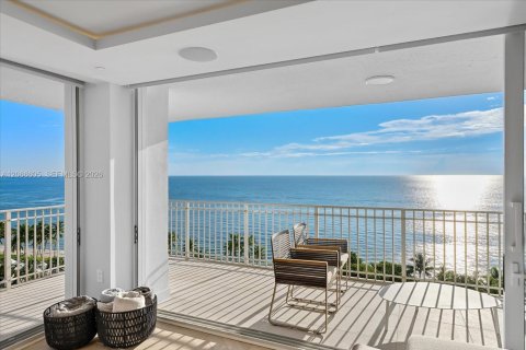 Condo in Key Biscayne, Florida, 3 bedrooms № 2339915 - photo 4