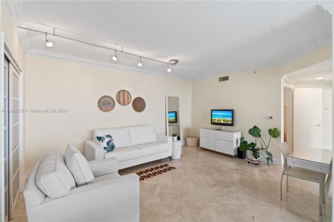 Снять в аренду кондоминиум в Майами-Бич, Флорида 1 спальня, 106.93м2, № 1950772 - фото 11