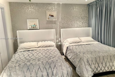 Снять в аренду кондоминиум в Бей-Харбор-Айлендс, Флорида 5 спален, 243.78м2, № 1989561 - фото 11