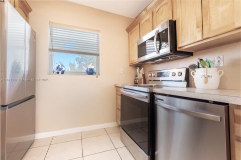 Propiedad comercial en venta en Marathon, Florida, 208.47 m2 № 2088471 - foto 21