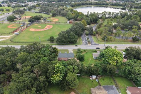 Casa en venta en Orlando, Florida, 4 dormitorios, 129.97 m2 № 2384218 - foto 3