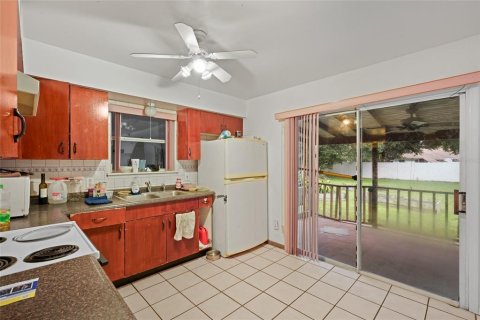 Casa en venta en Orlando, Florida, 4 dormitorios, 129.97 m2 № 2384218 - foto 8