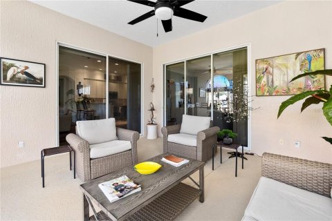 House in Tavares, Florida 4 bedrooms, 291.34 sq.m. № 1795964 - photo 29