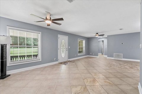 Villa ou maison à vendre à Apopka, Floride: 4 chambres, 161.84 m2 № 2221077 - photo 11