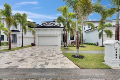 Casa en venta en Apollo Beach, Florida, 5 dormitorios, 246.56 m2 № 1773829 - foto 12