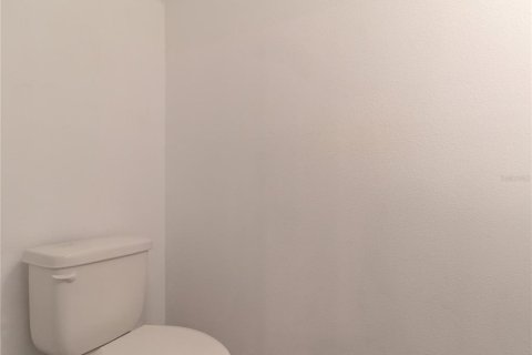 Touwnhouse à vendre à Davenport, Floride: 3 chambres, 130.71 m2 № 2407068 - photo 4