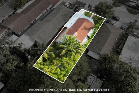 Снять в аренду виллу или дом в Майами, Флорида 2 спальни, 118.36м2, № 2005504 - фото 25