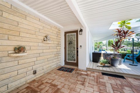 Villa ou maison à vendre à Dunedin, Floride: 4 chambres, 256.13 m2 № 2305235 - photo 5