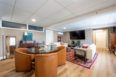 Villa ou maison à vendre à Dunedin, Floride: 4 chambres, 256.13 m2 № 2305235 - photo 14