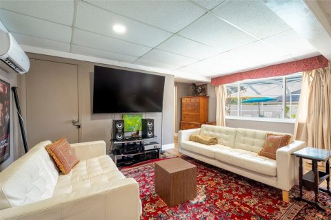 Villa ou maison à vendre à Dunedin, Floride: 4 chambres, 256.13 m2 № 2305235 - photo 16