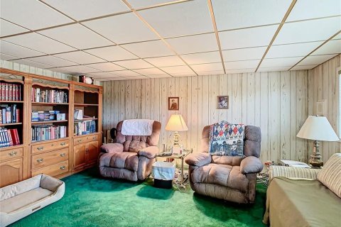 Купить виллу или дом в Хейнс-Сити, Флорида 8 комнат, 603.86м2, № 1535706 - фото 28
