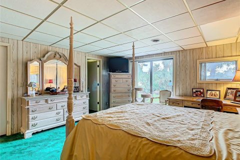 Купить виллу или дом в Хейнс-Сити, Флорида 8 комнат, 603.86м2, № 1535706 - фото 13