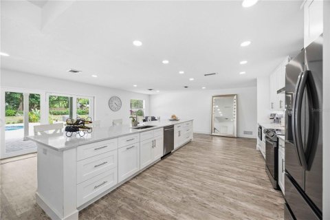 Casa en venta en Englewood, Florida, 3 dormitorios, 228.91 m2 № 2151886 - foto 5