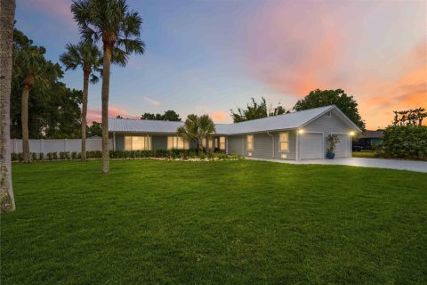 Casa en Englewood, Florida 3 dormitorios, 228.91 m2 № 2151886