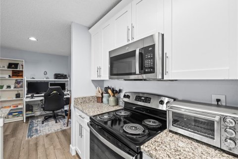 Copropriété à vendre à Tampa, Floride: 1 chambre, 68.56 m2 № 1669968 - photo 13