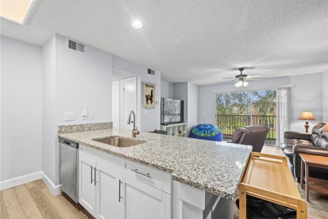 Copropriété à vendre à Tampa, Floride: 1 chambre, 68.56 m2 № 1669968 - photo 7