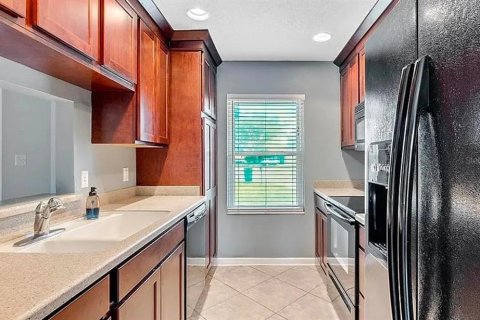 House in Sanford, Florida 3 bedrooms, 98.85 sq.m. № 2157527 - photo 18