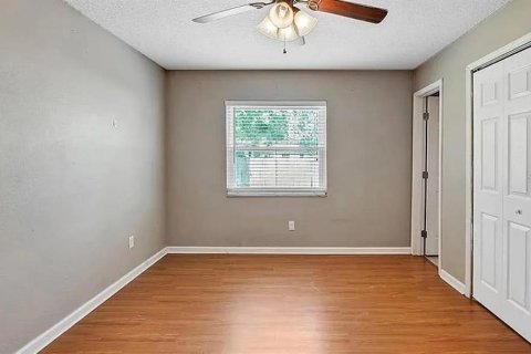 House in Sanford, Florida 3 bedrooms, 98.85 sq.m. № 2157527 - photo 14