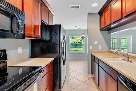 House in Sanford, Florida 3 bedrooms, 98.85 sq.m. № 2157527 - photo 5