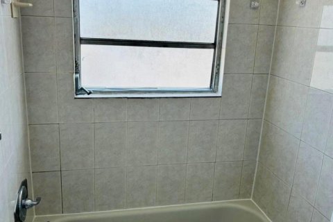 Appartement à louer à Hollywood, Floride: 1 chambre № 1222658 - photo 1