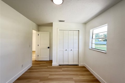 House in New Smyrna Beach, Florida 3 bedrooms, 84.54 sq.m. № 1853195 - photo 22