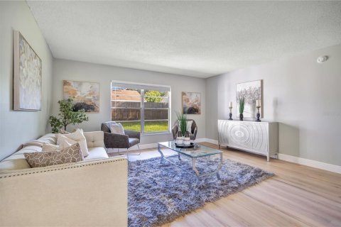 Casa en venta en Orlando, Florida, 4 dormitorios, 161.46 m2 № 2377455 - foto 5