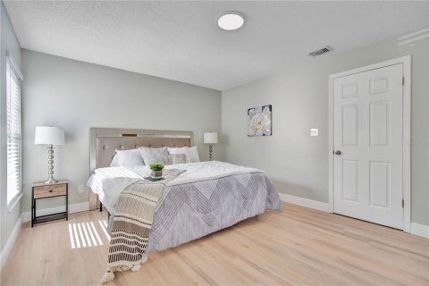 Casa en venta en Orlando, Florida, 4 dormitorios, 161.46 m2 № 2377455 - foto 22