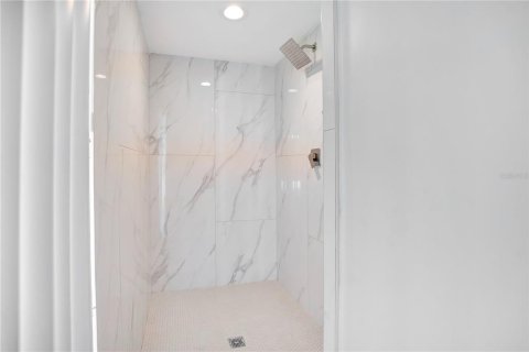 Casa en venta en Orlando, Florida, 4 dormitorios, 161.46 m2 № 2377455 - foto 24