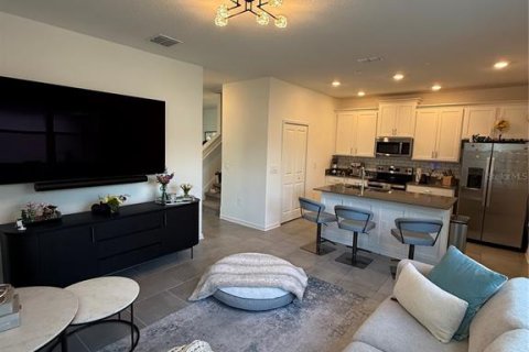 Townhouse in Kissimmee, Florida 3 bedrooms, 163.04 sq.m. № 1797953 - photo 14