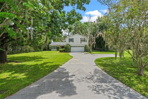 House in Orlando, Florida 4 bedrooms, 235.04 sq.m. № 1659654 - photo 3