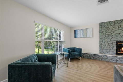 House in Orlando, Florida 4 bedrooms, 235.04 sq.m. № 1659654 - photo 5