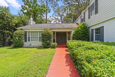 House in Orlando, Florida 4 bedrooms, 235.04 sq.m. № 1659654 - photo 4