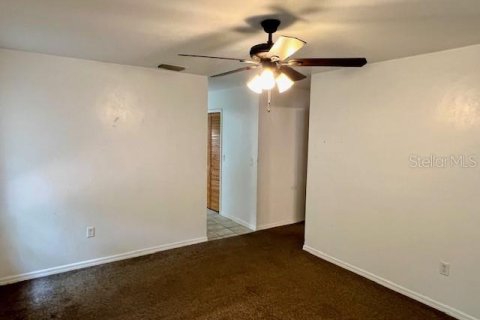 Casa en alquiler en Dunnellon, Florida, 2 dormitorios, 131.18 m2 № 1870915 - foto 9