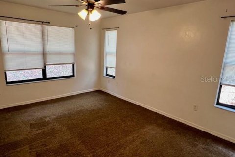 Casa en alquiler en Dunnellon, Florida, 2 dormitorios, 131.18 m2 № 1870915 - foto 8